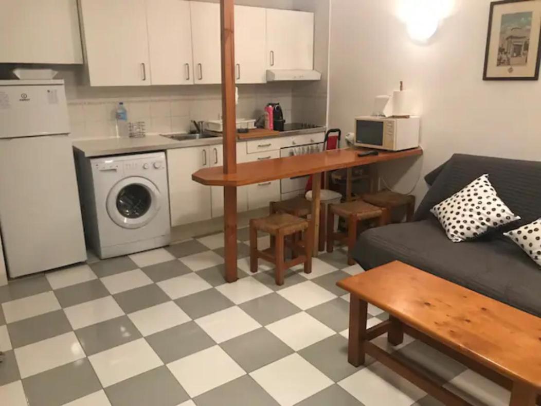 Apartamento Centrico Y Con Piscina A 5 Min. Playa Salou Bagian luar foto